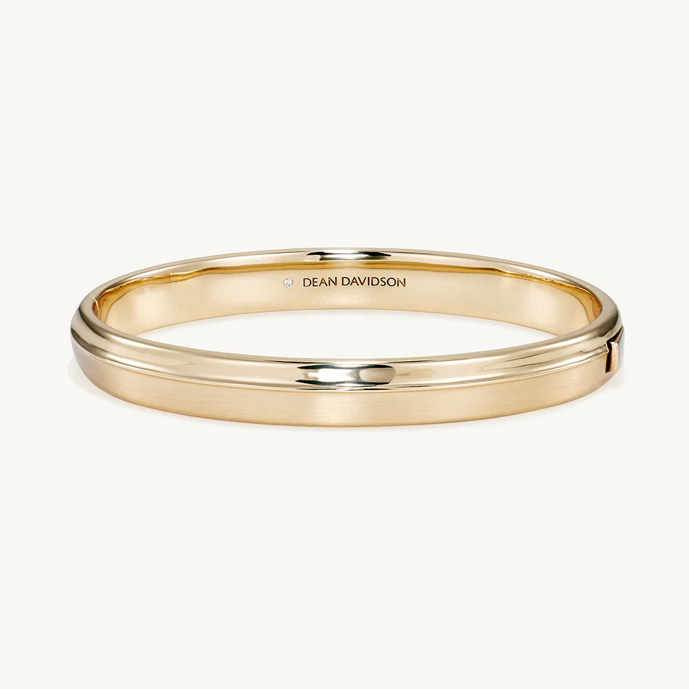 Tao Hinged Bangle - Gold