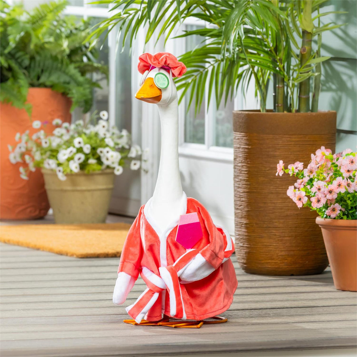 Giddy the Goose Statue, Metal, 21"H