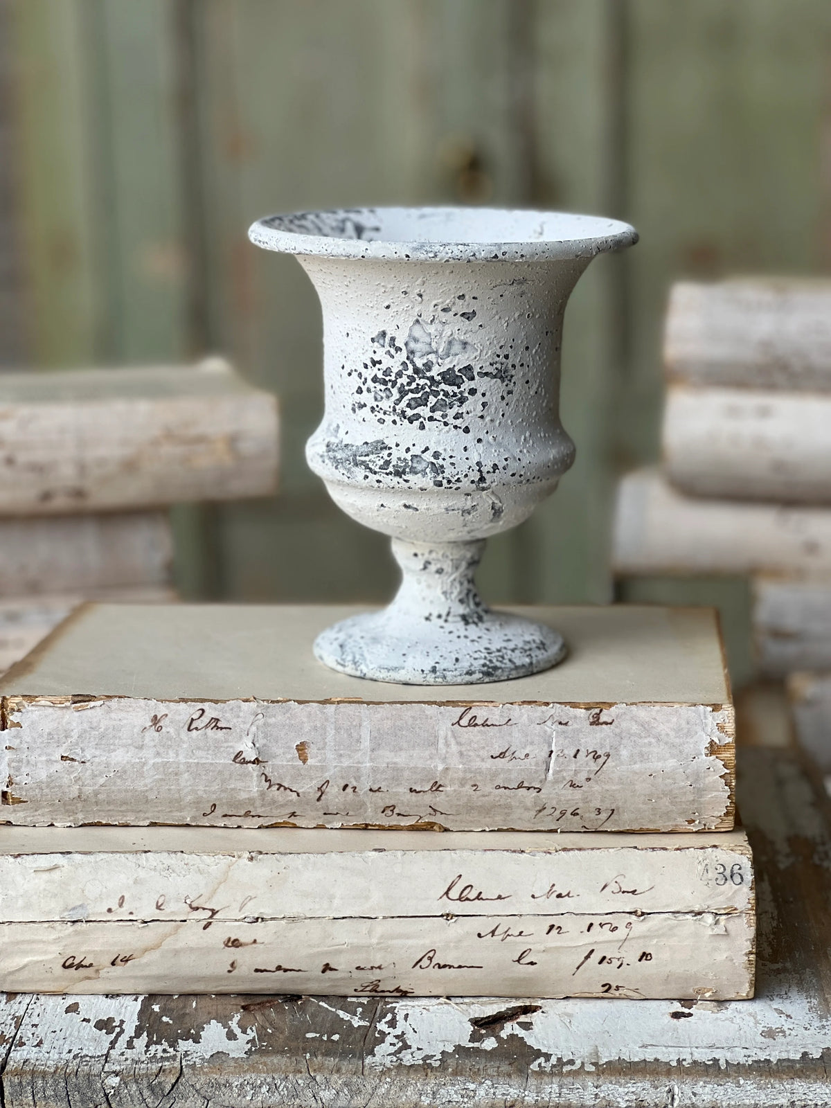 Cream 5.5" Noble Urn