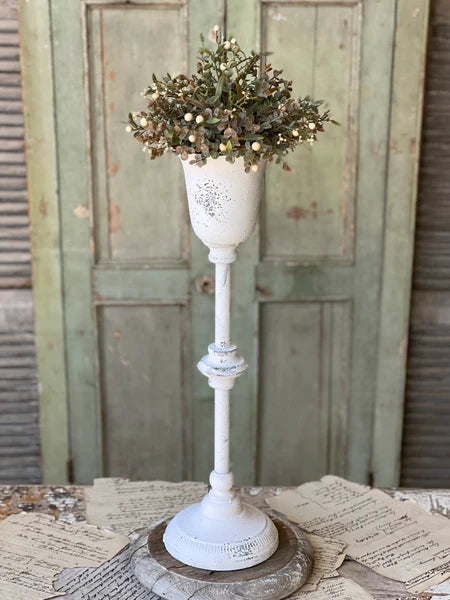 Cream 22" Flora Holder