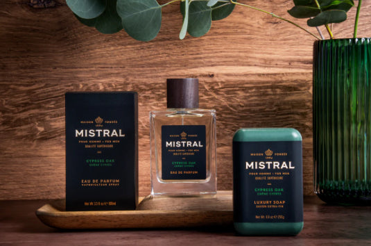 Men's Eau de Parfum Cypress
Oak 3.3 fl. oz.