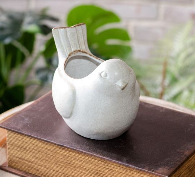 Tan & White Wash Bird 7" Pot