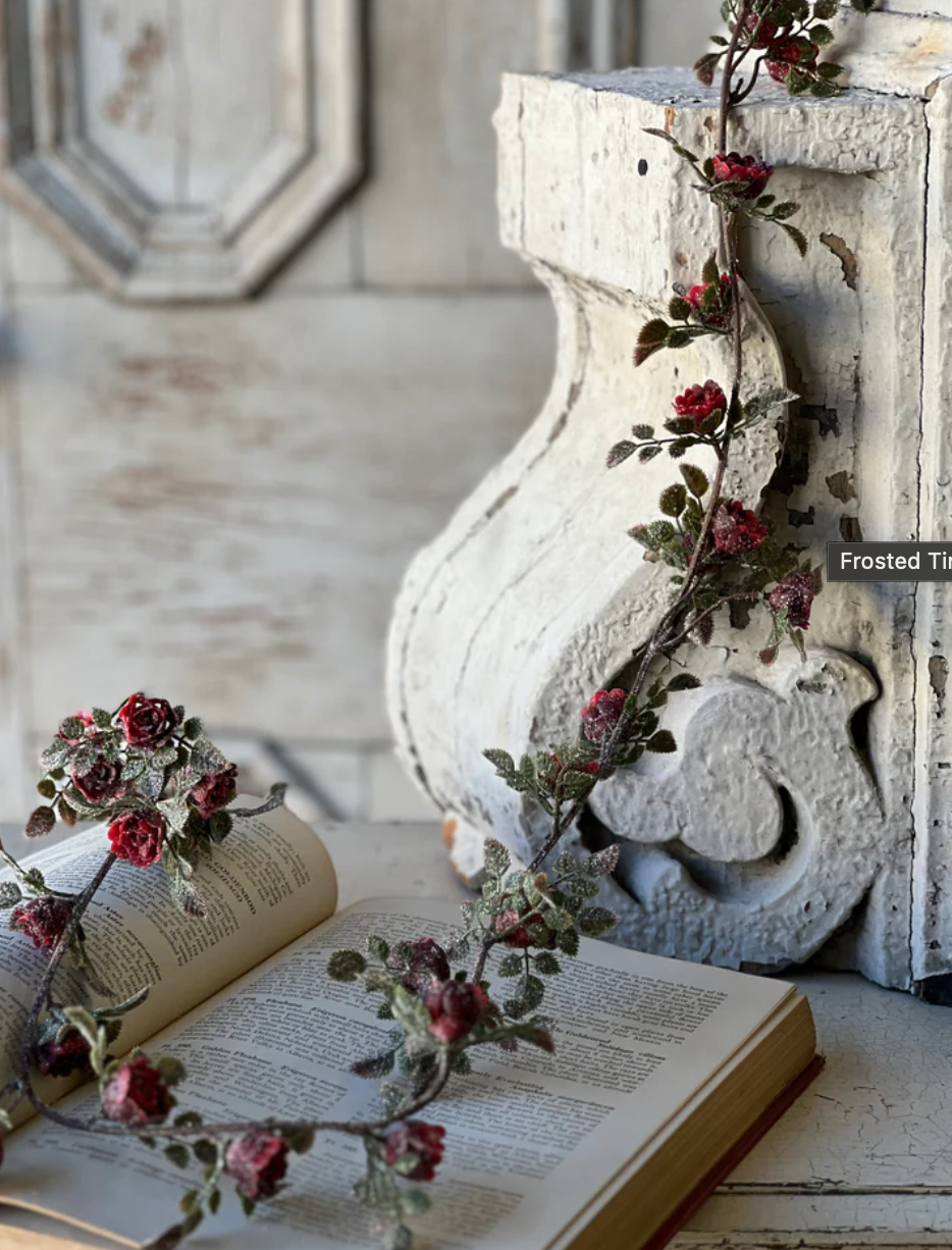 6' Frosted Tiny Tea Rose Garland