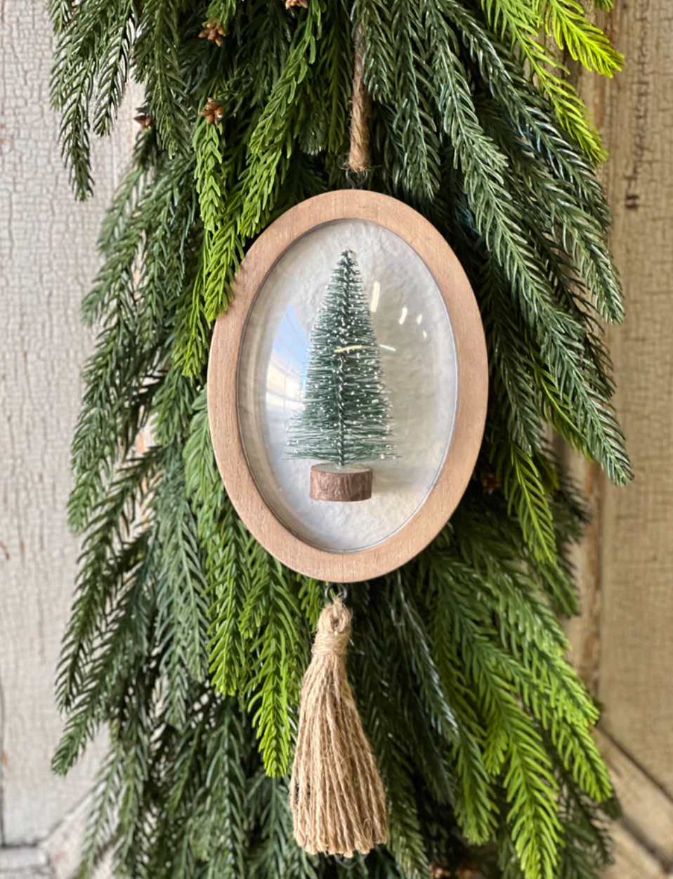 A Piece of Holiday Ornament - Acorn