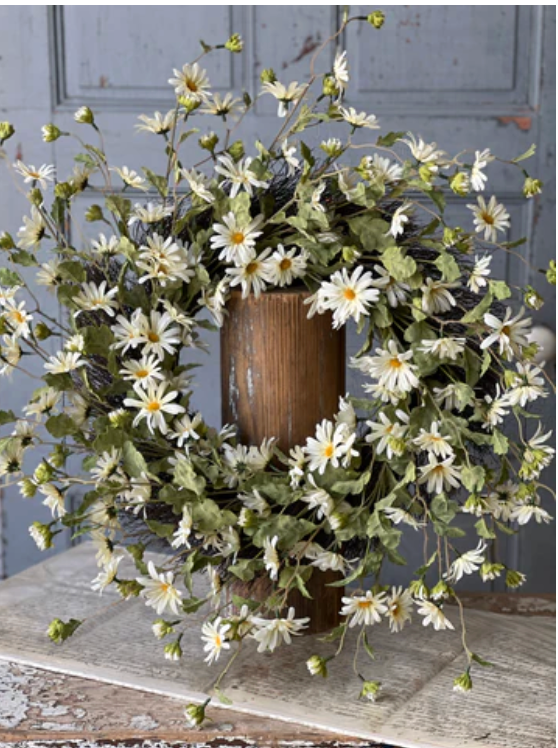 28" Shasta Showers Wreath | Cream