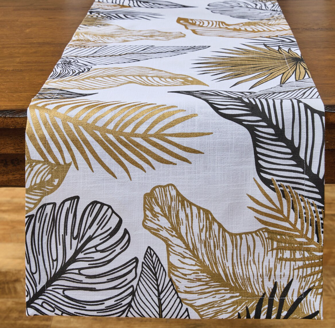 TOUCH OF GOLD TABLE
RUNNER 15“ X 72”
