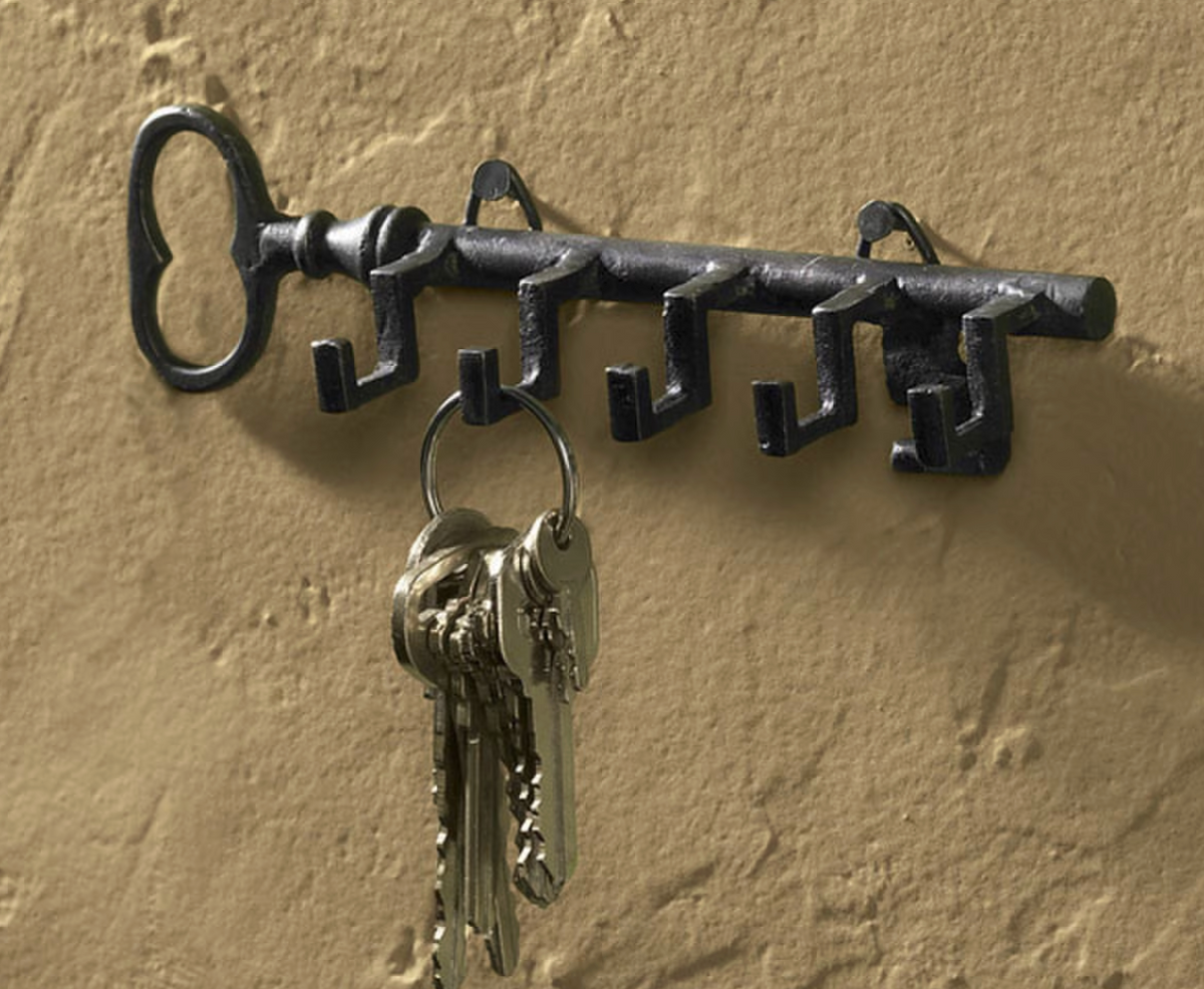 KEY KEY
HOOK