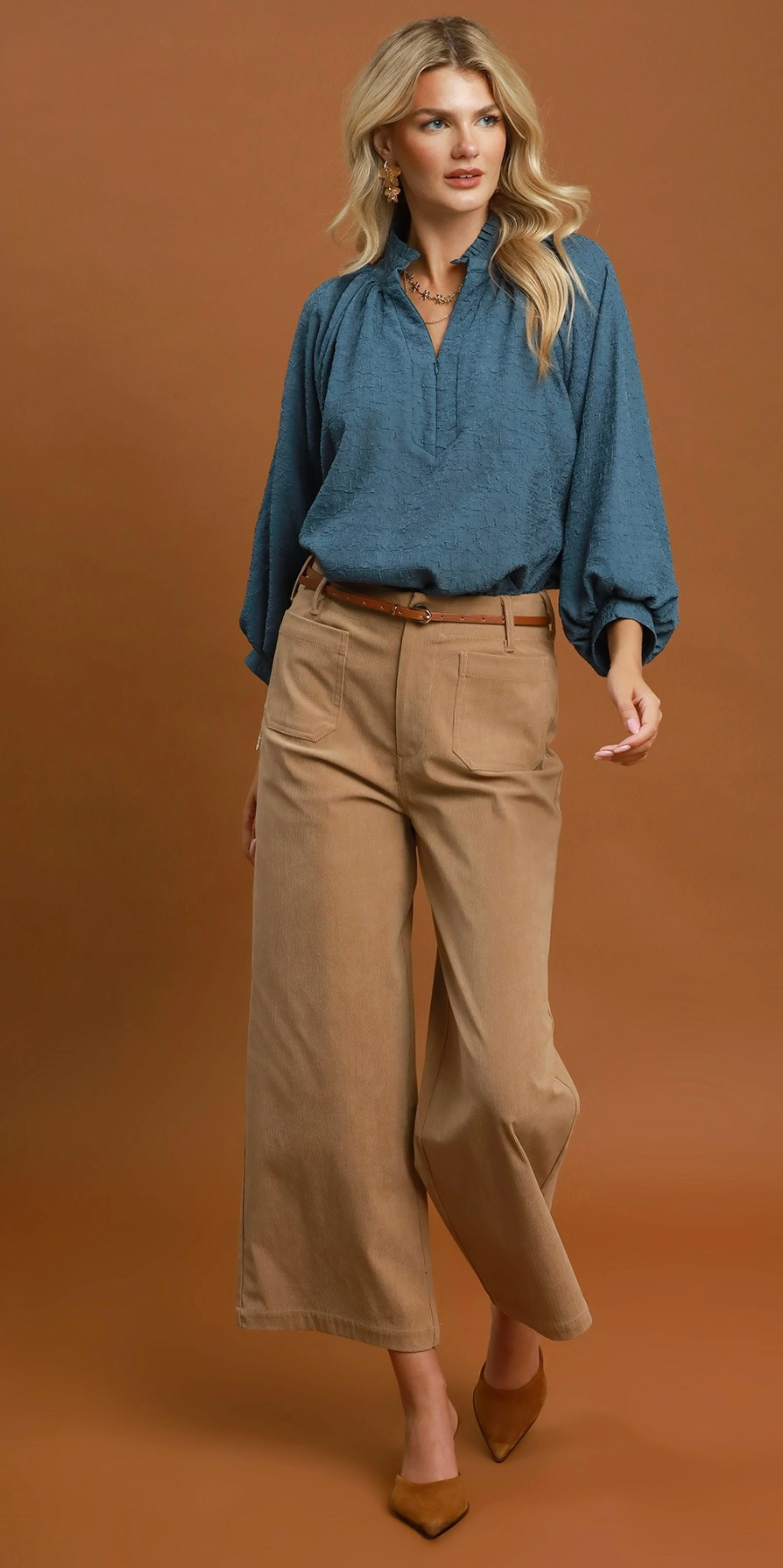 Textured Split Neck Balloon Sleeve Blouse