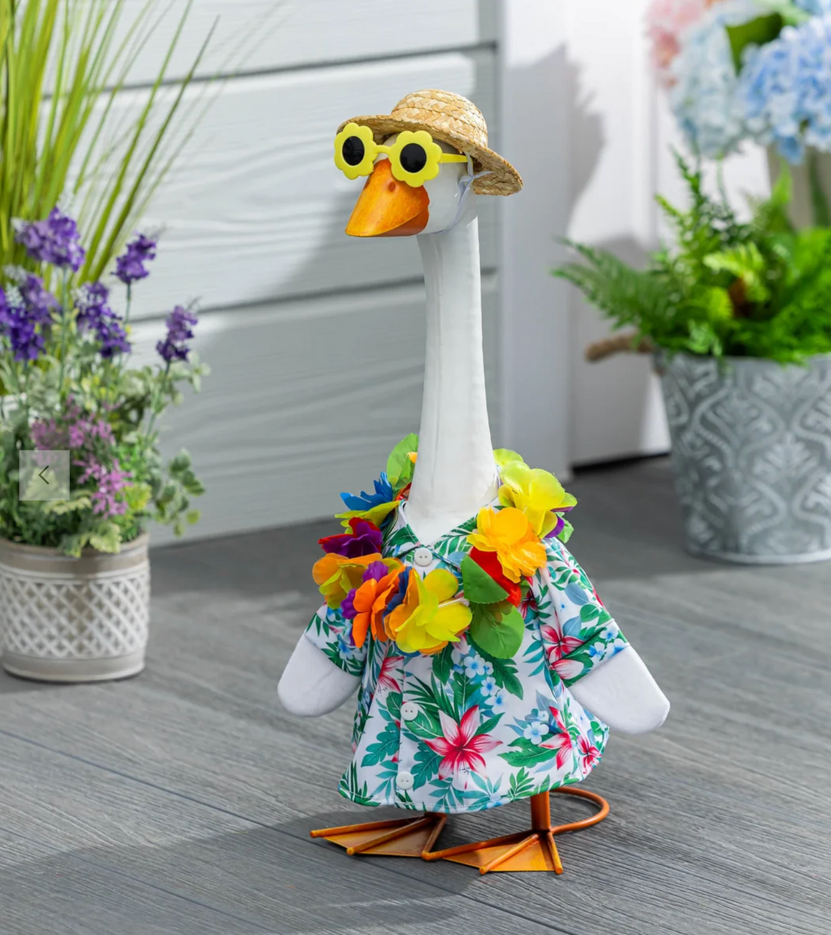 Giddy the Goose Outfit, Hawaiian Vacation