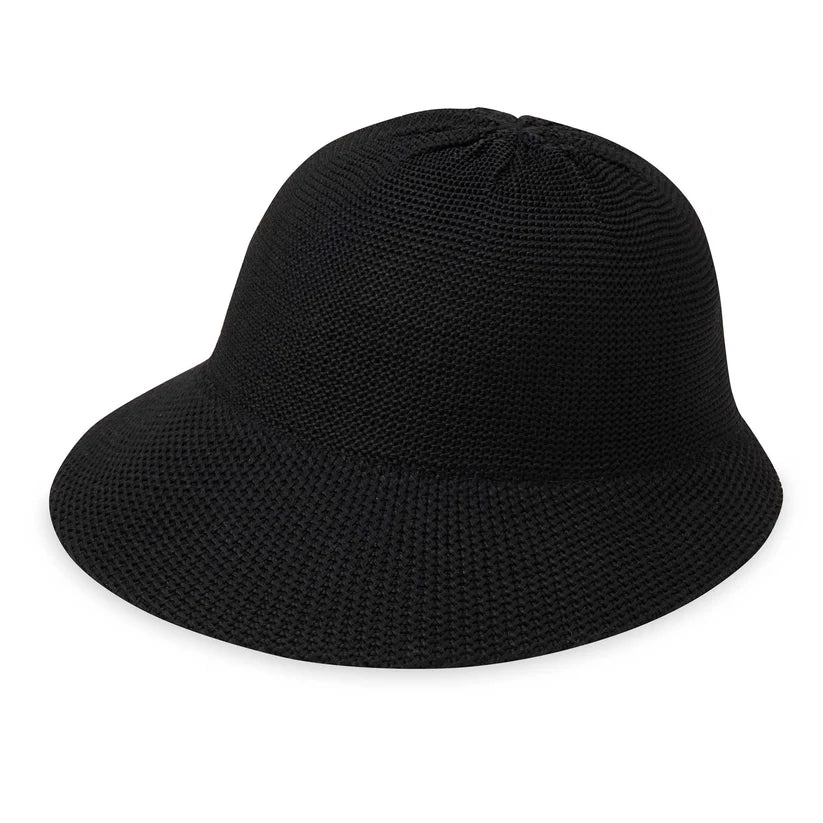 Victoria Cap-Black