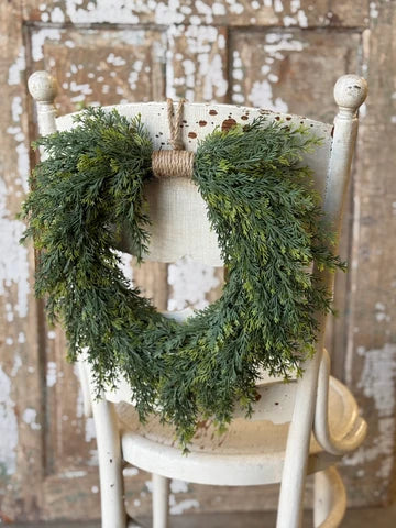 14" Clifton Hills Hanging Wreath