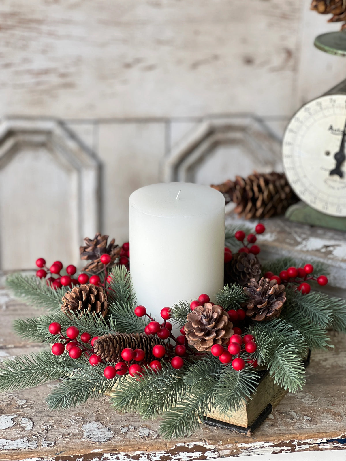 Tundra Berry 6.5" Candle Ring