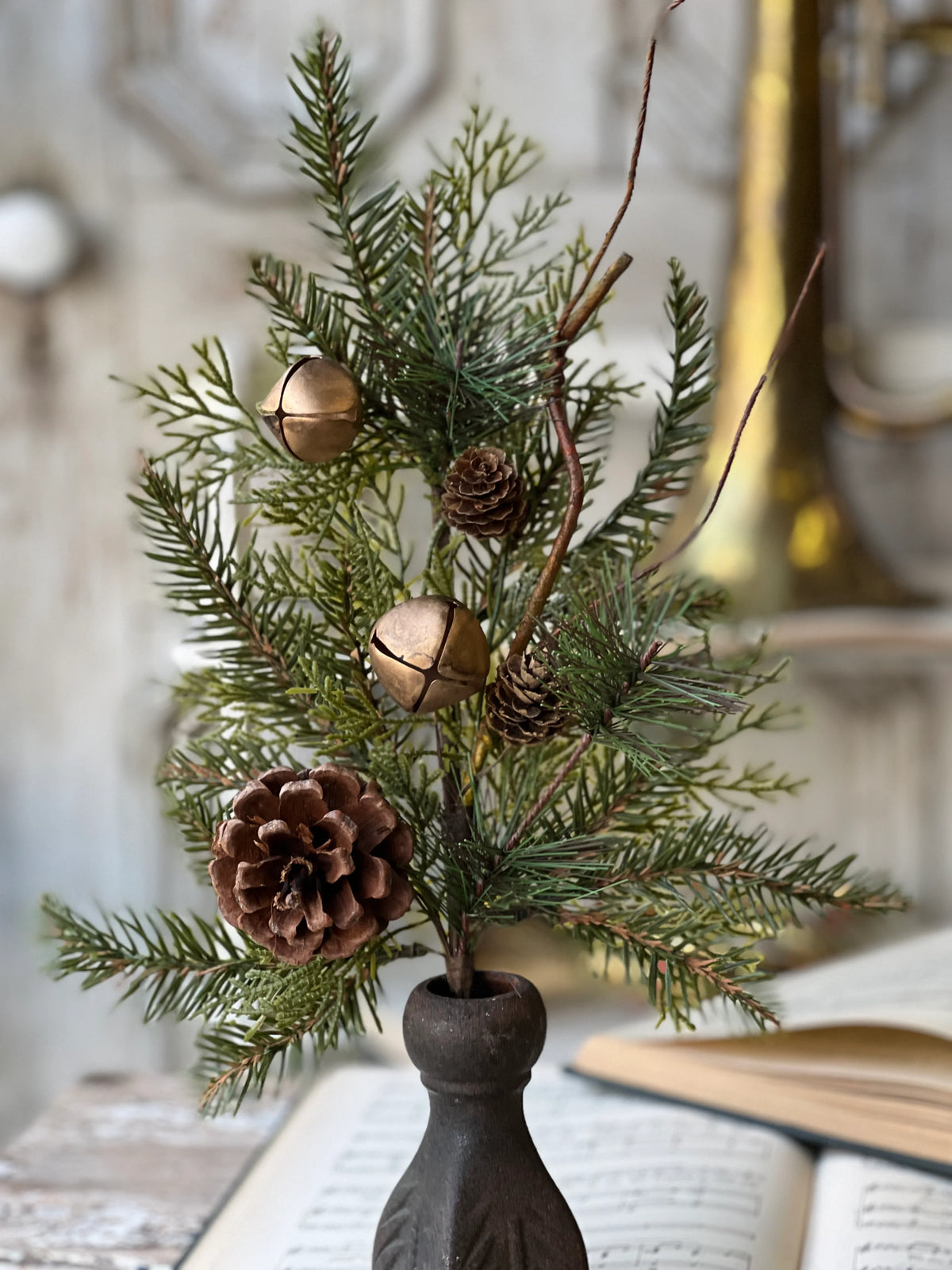 Verdant Medley 18" Pick