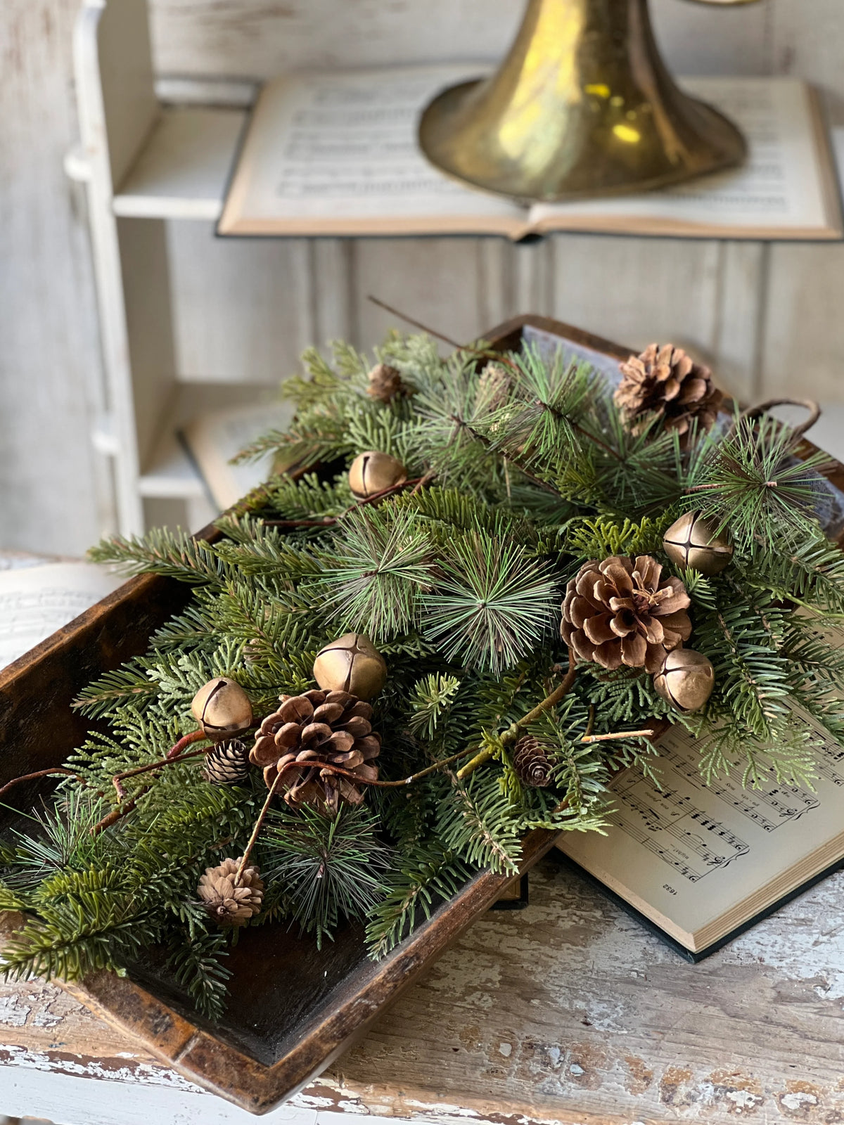 Verdant Medley 24" Drop