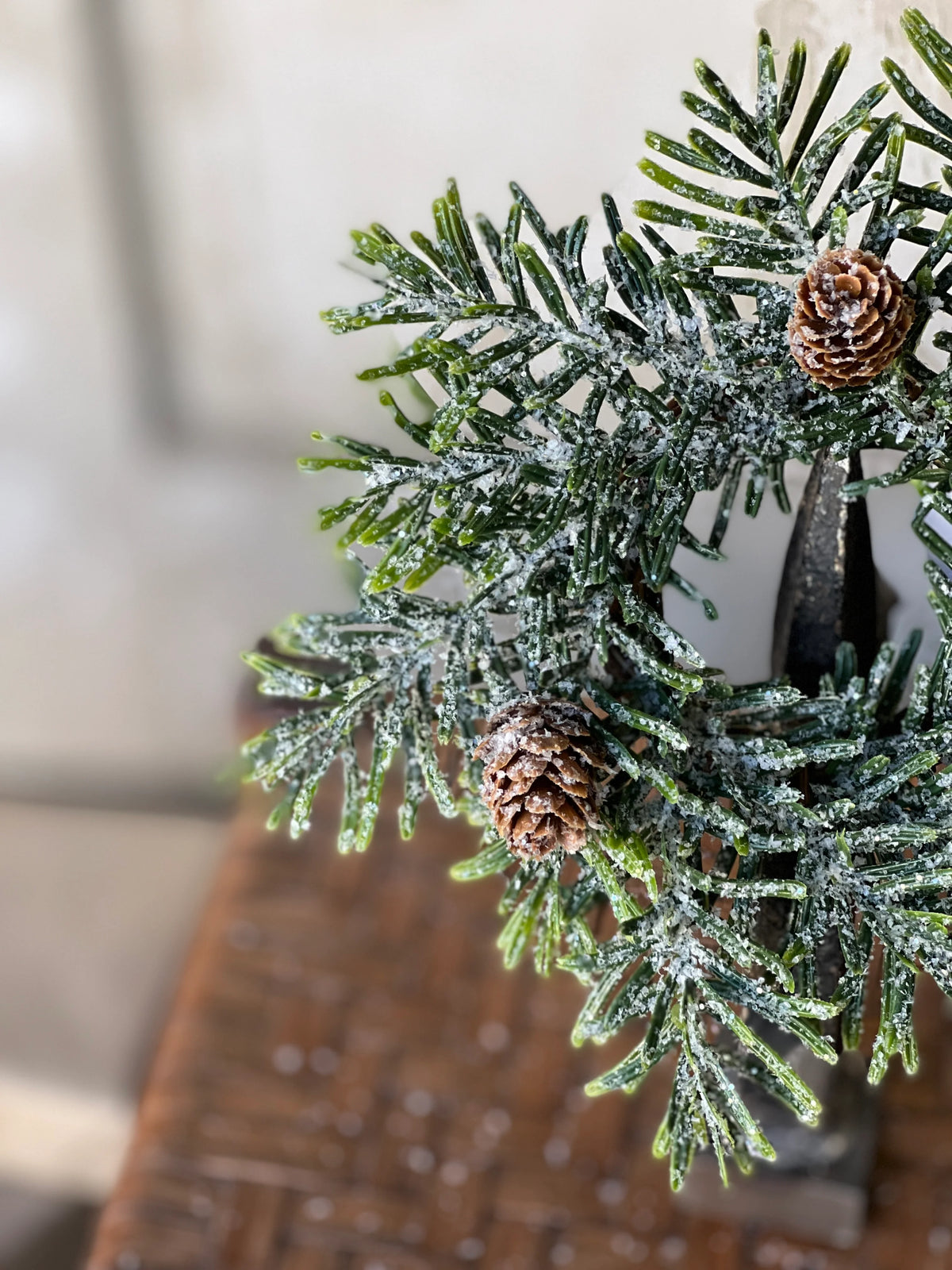 Snowshoe Hemlock 7" Candle Ring