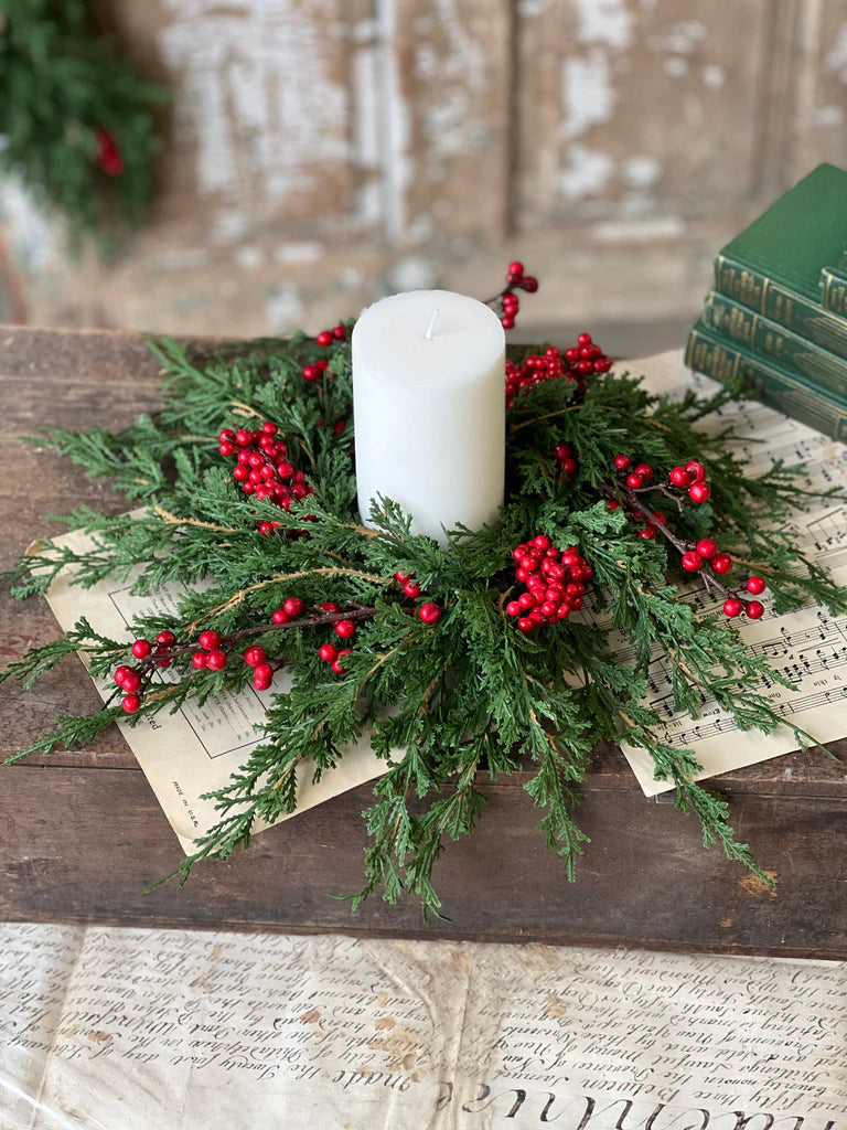 4" Emerald Falls w/ Berry Candle Ring