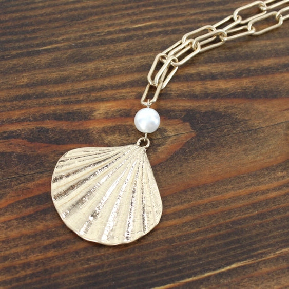 Seashell Pendant Long Chain Link Necklace