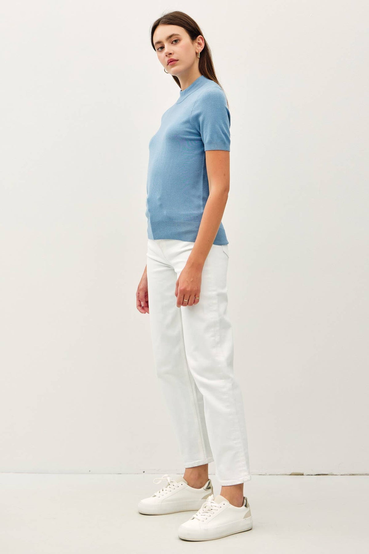 SHORT SLEEVE MOCK NECK SWEATER