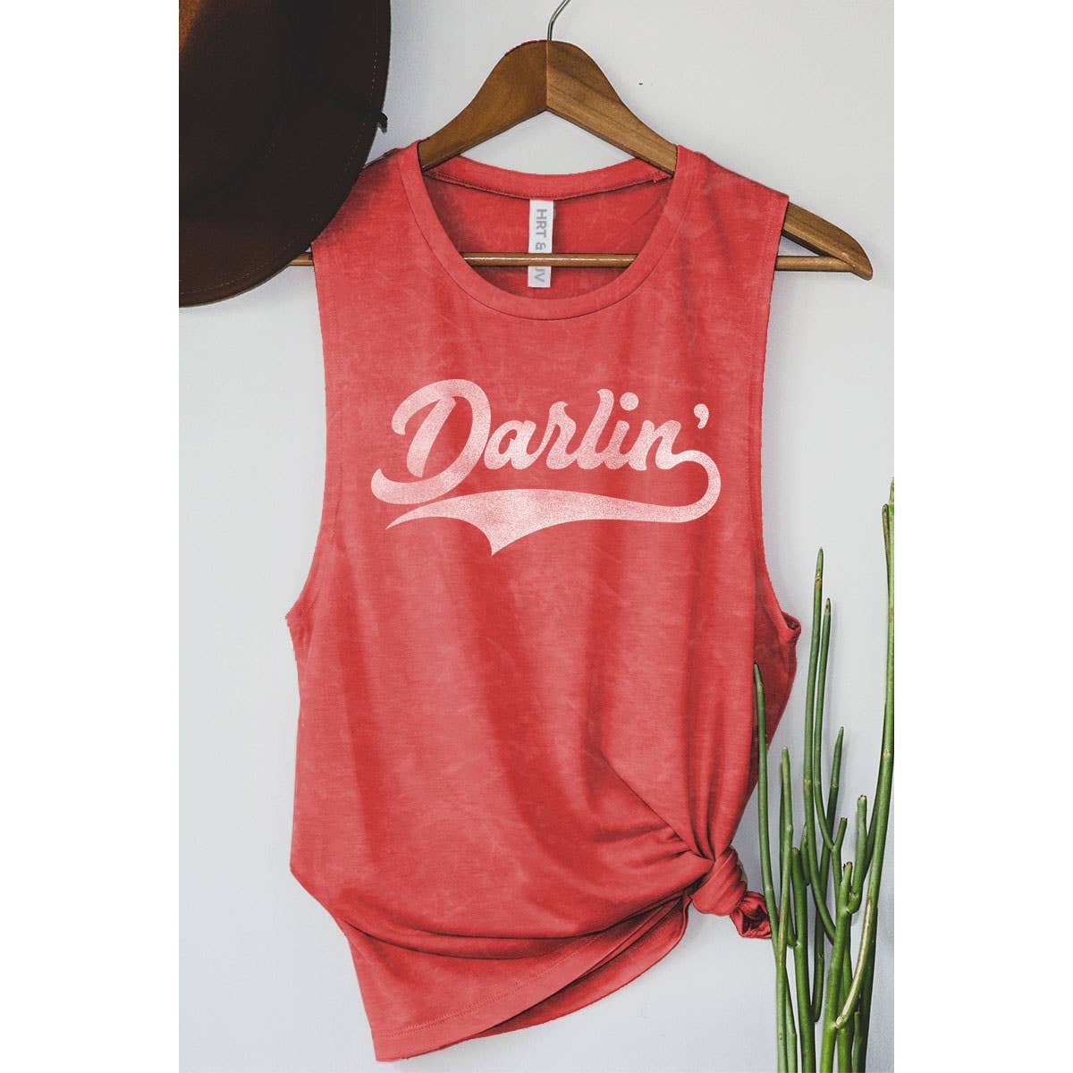 DARLIN GRAPHIC TANK TOP