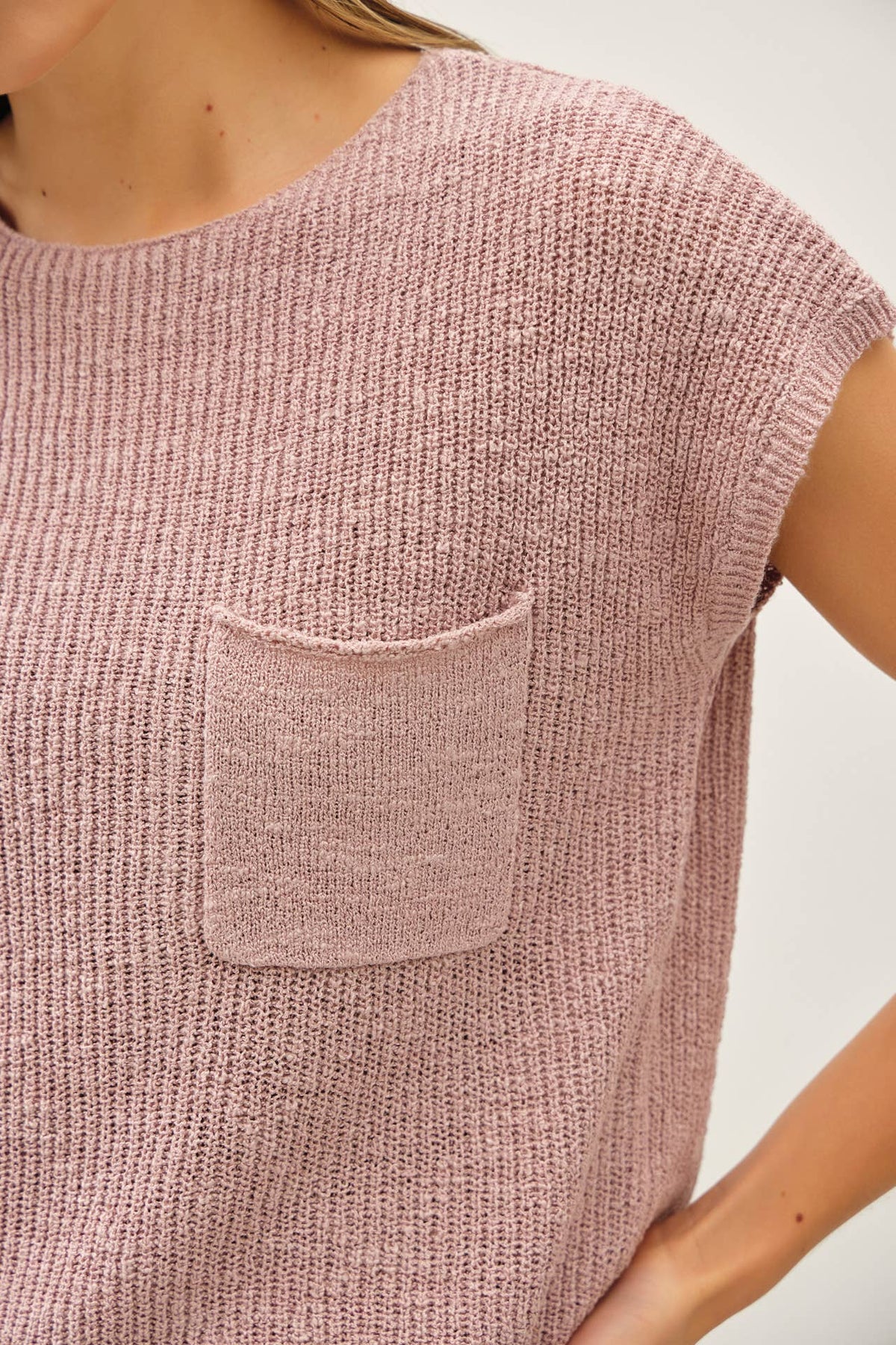 POCKET DOLMAN CAP SLEEVE BOXY KNIT