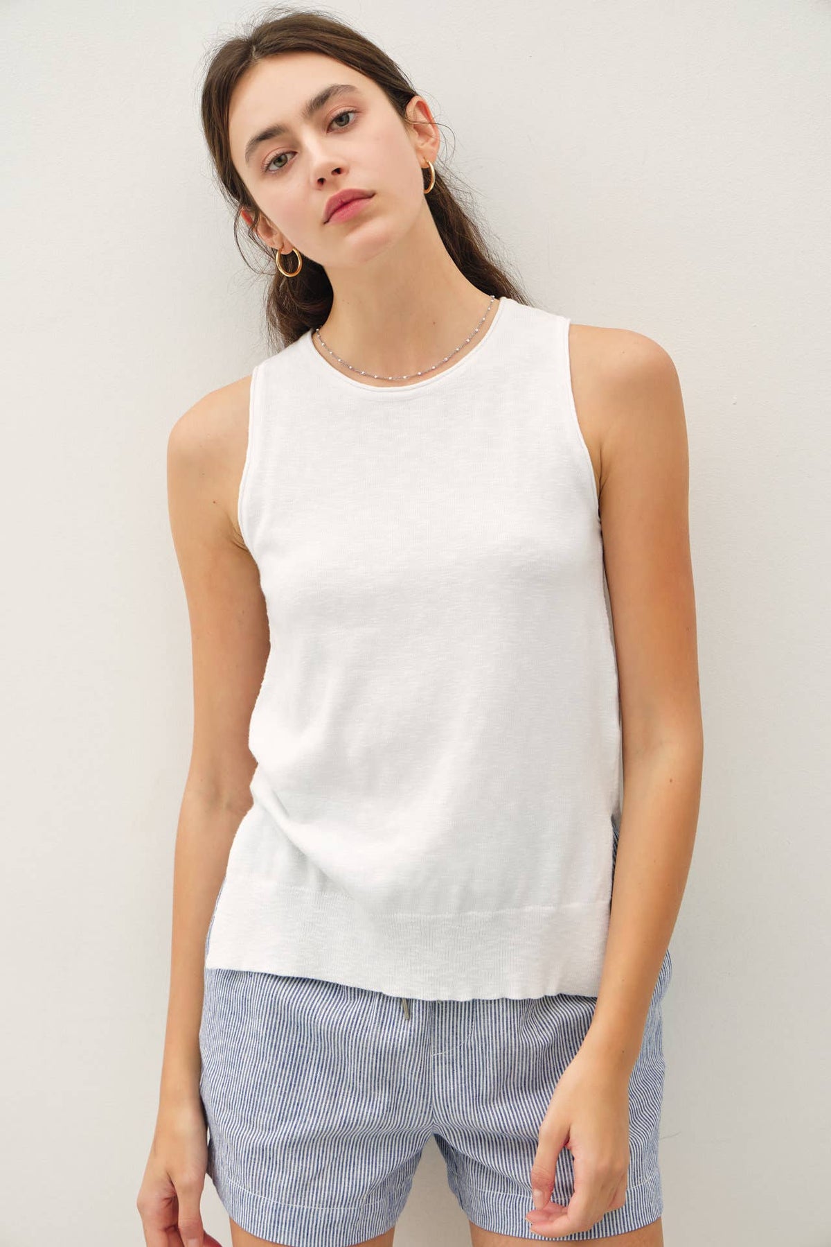 CLASSIC PULLOVER RAW SEAM DETAILED KNIT TANK