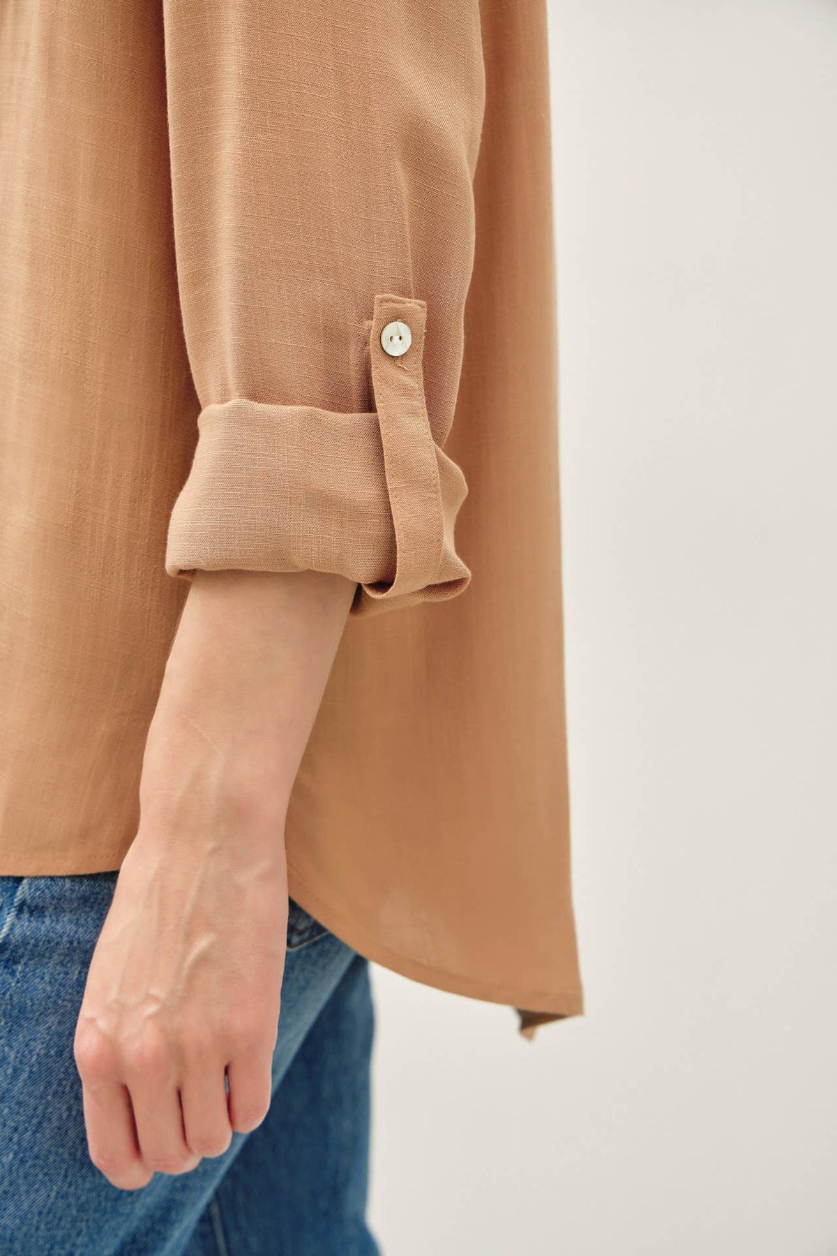 SPRING BUTTON DOWN SHIRT