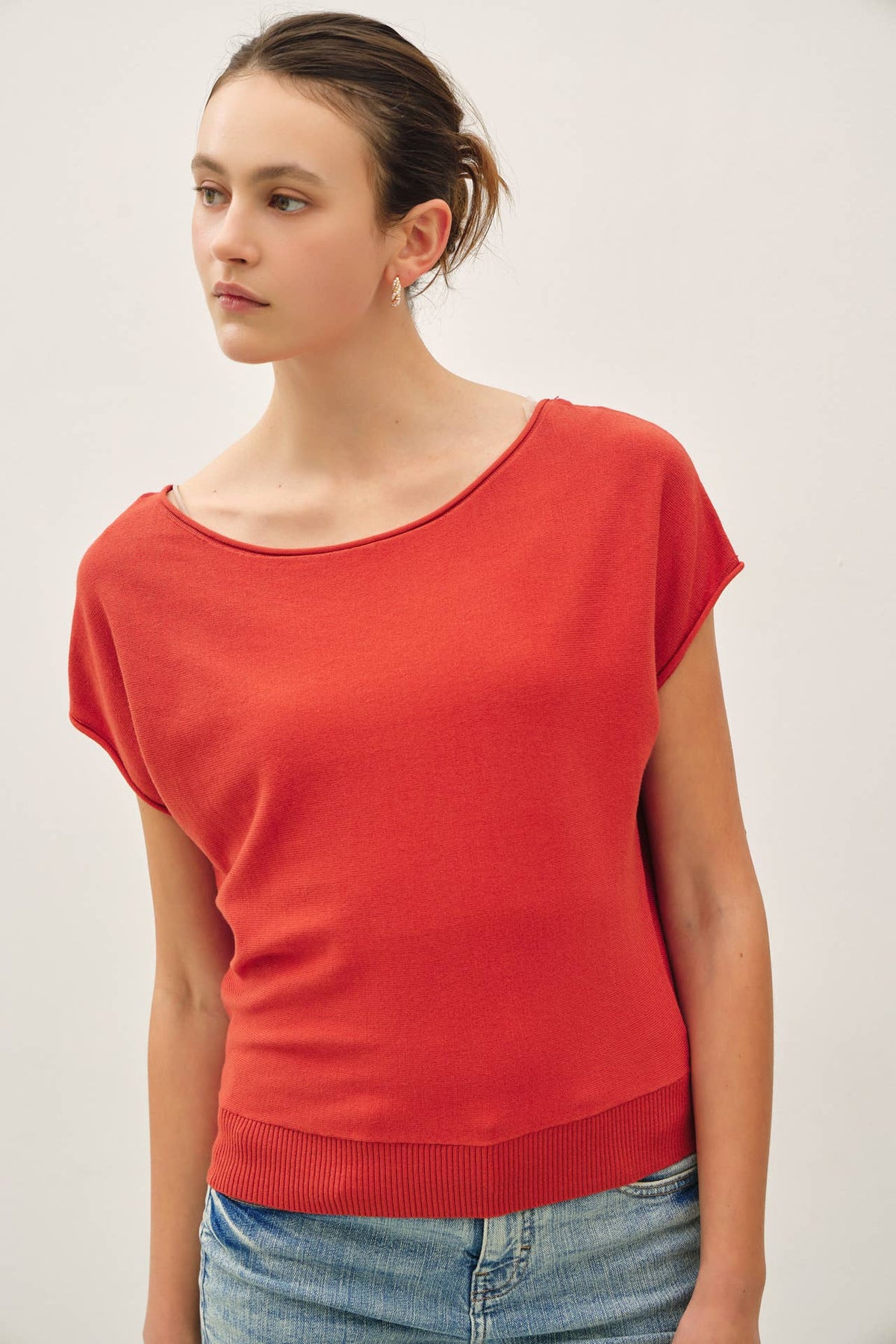 BOAT NECK CAP SLEEVE FINE SWEATER TOP