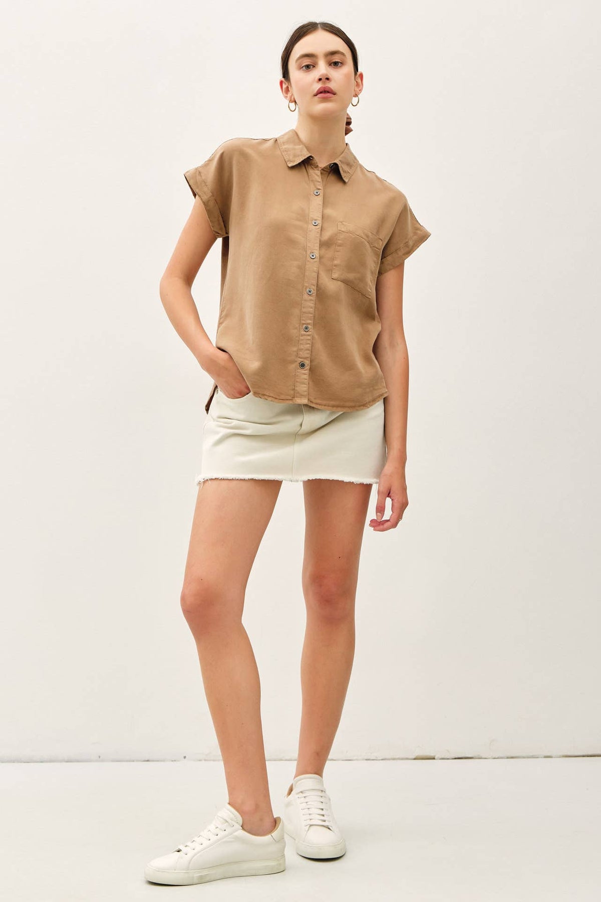 TENCEL SHORT DOLMAN SLEEVE BUTTON DOWN SHIRT