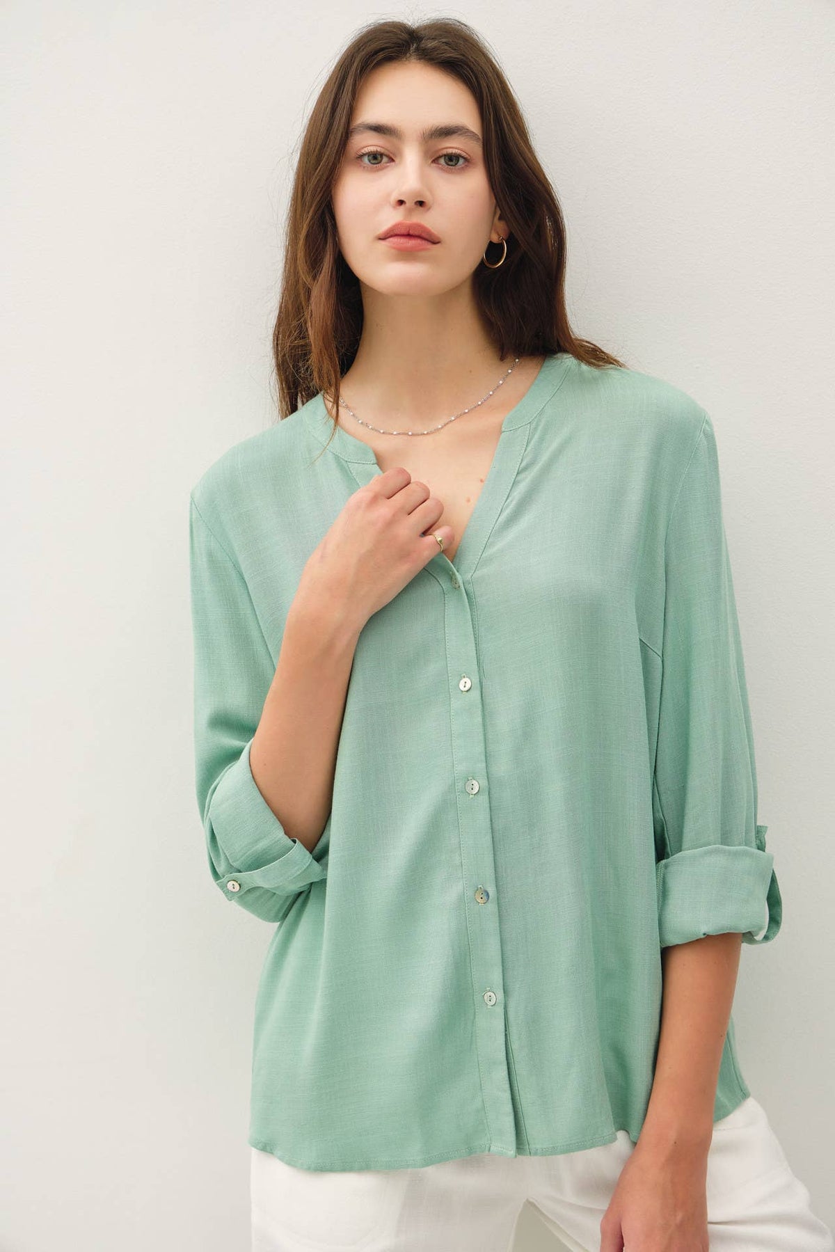 V-NECK MANDARIN COLLAR BUTTON DOWN SHIRT