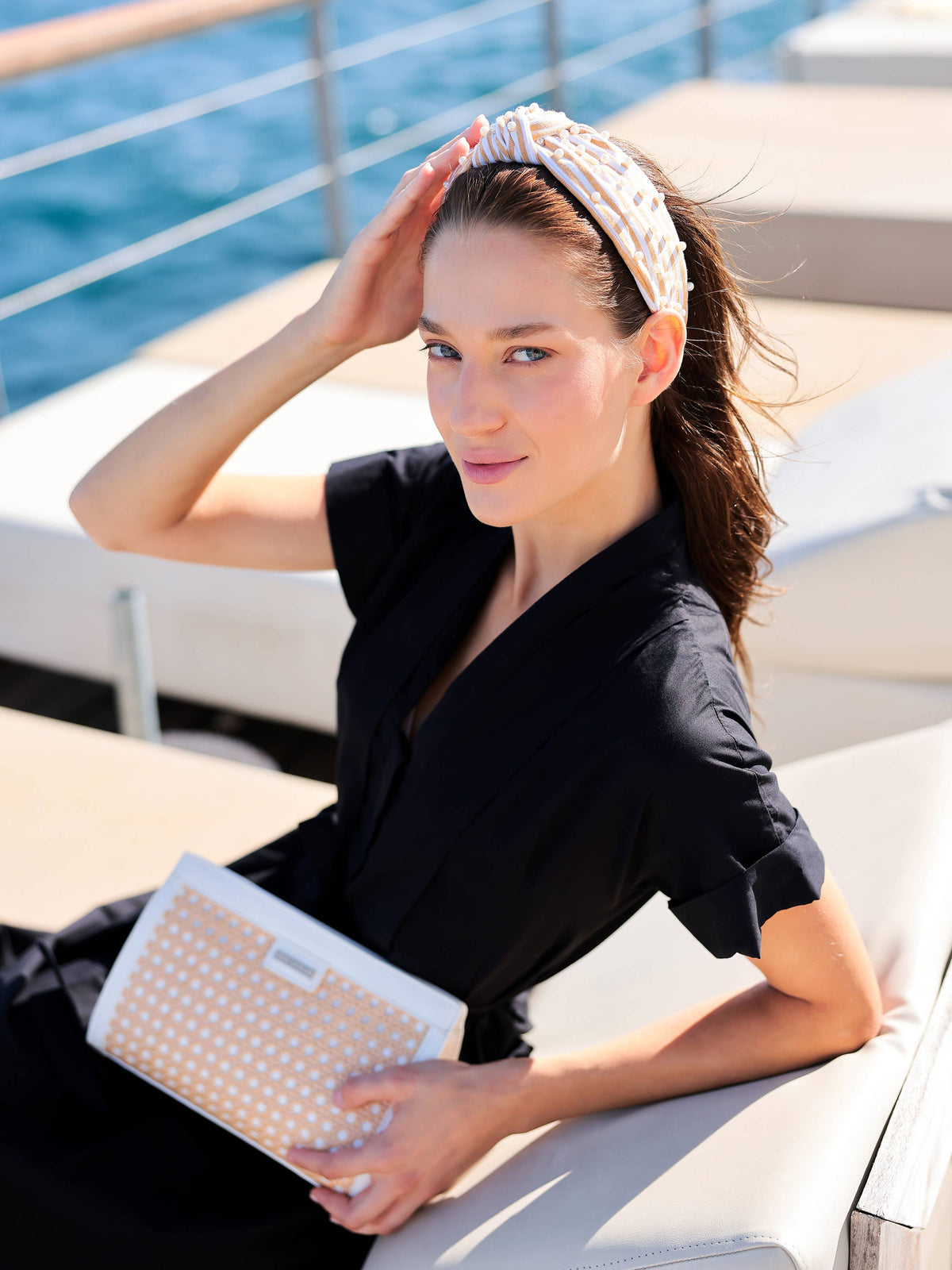 PEARLS AND STRIPES KNOTTED HEADBAND