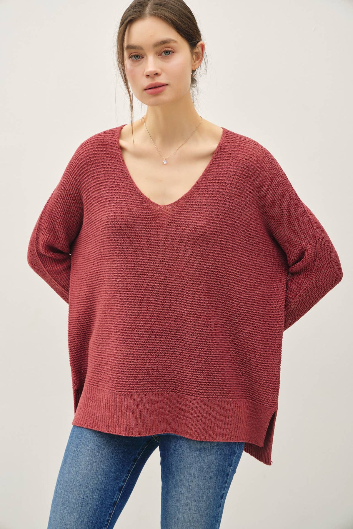 V-NECK DOLMAN SLEEVE W. ROLL CUFF SWEATER