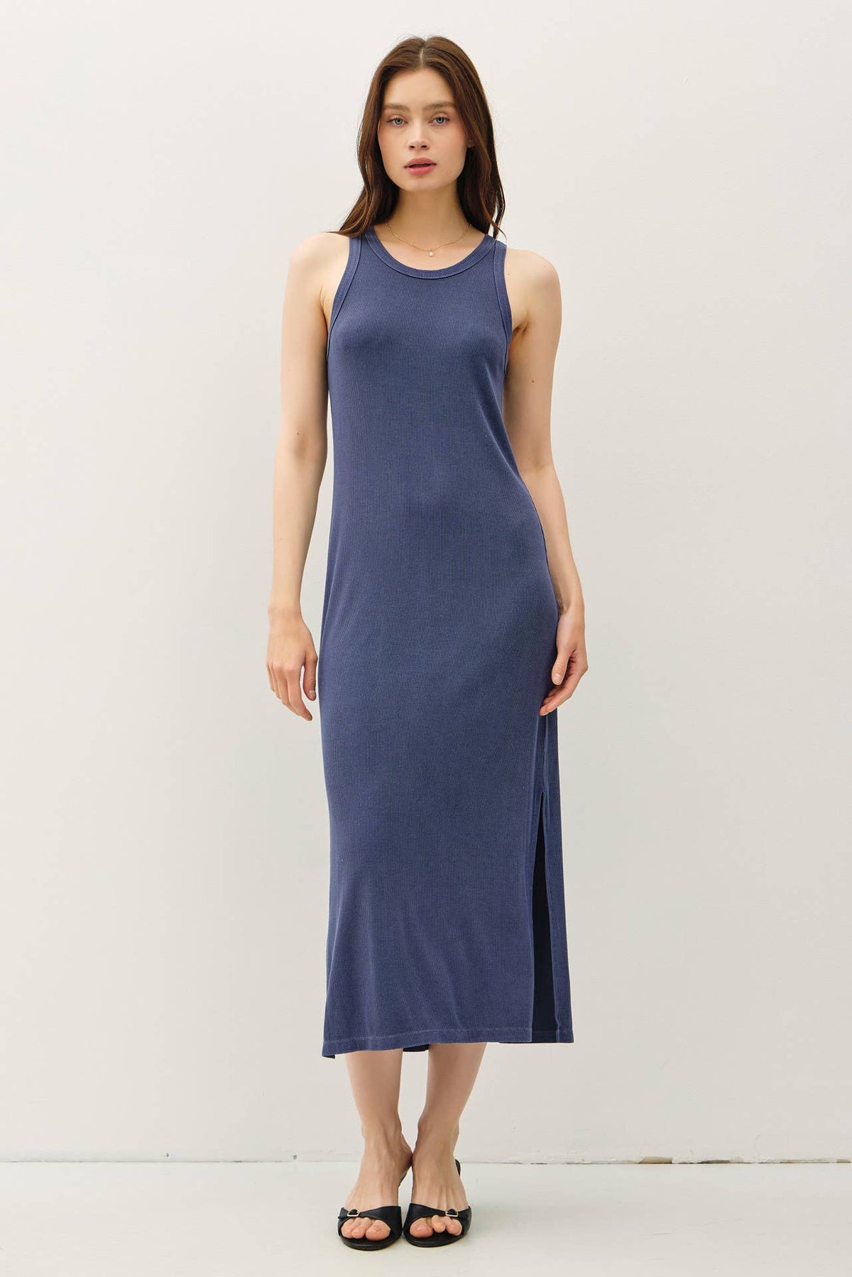RIBBED KNIT SIDE SLIT SLEEVELESS TANK MIDI DRESS