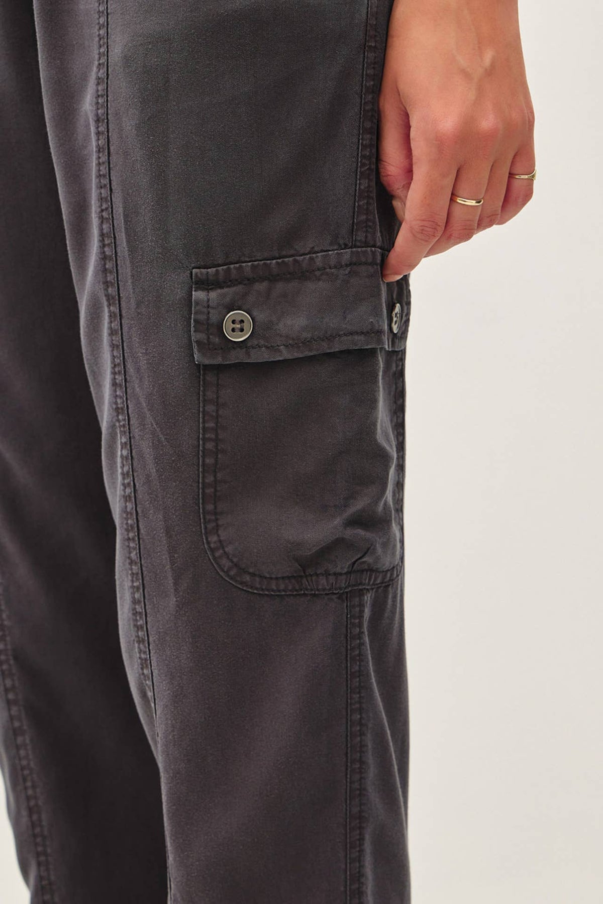 THE RYDER TENCEL CARGO JOGGER PANTS