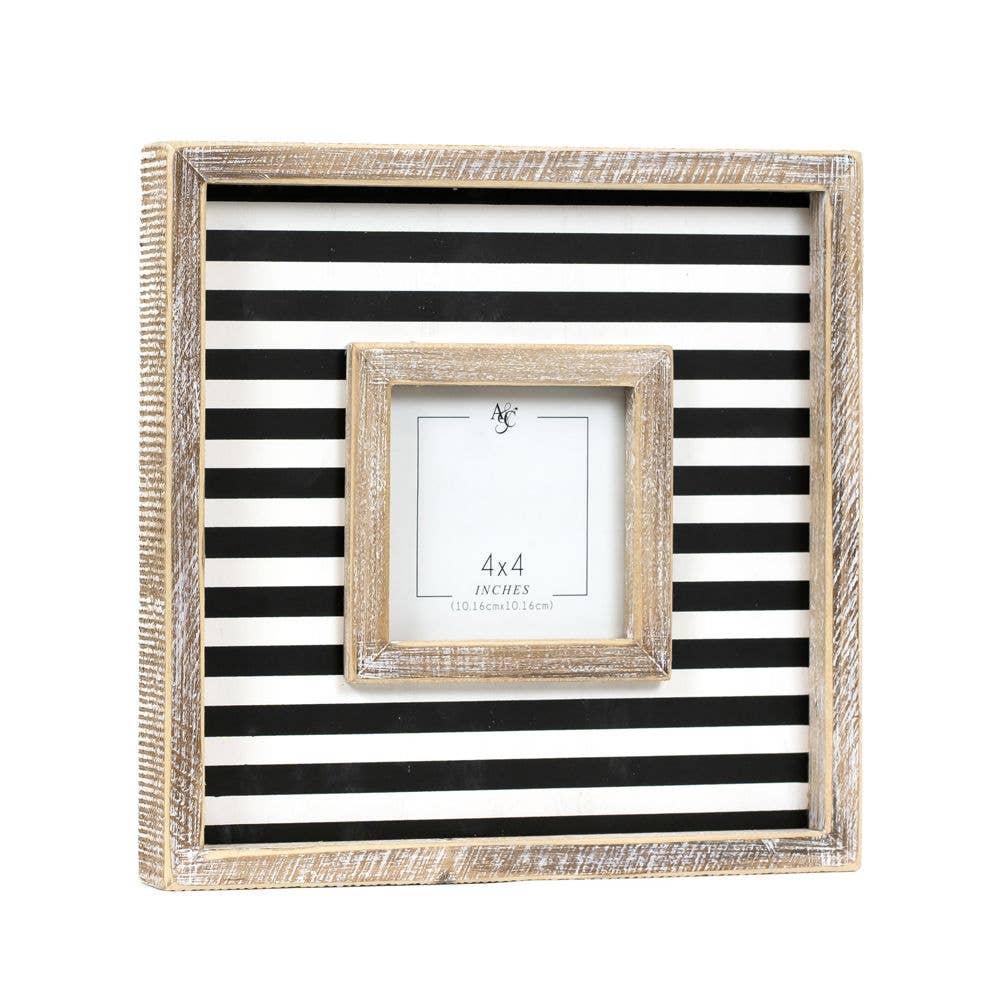 10x10 photo frame (hold 4x4 pic)