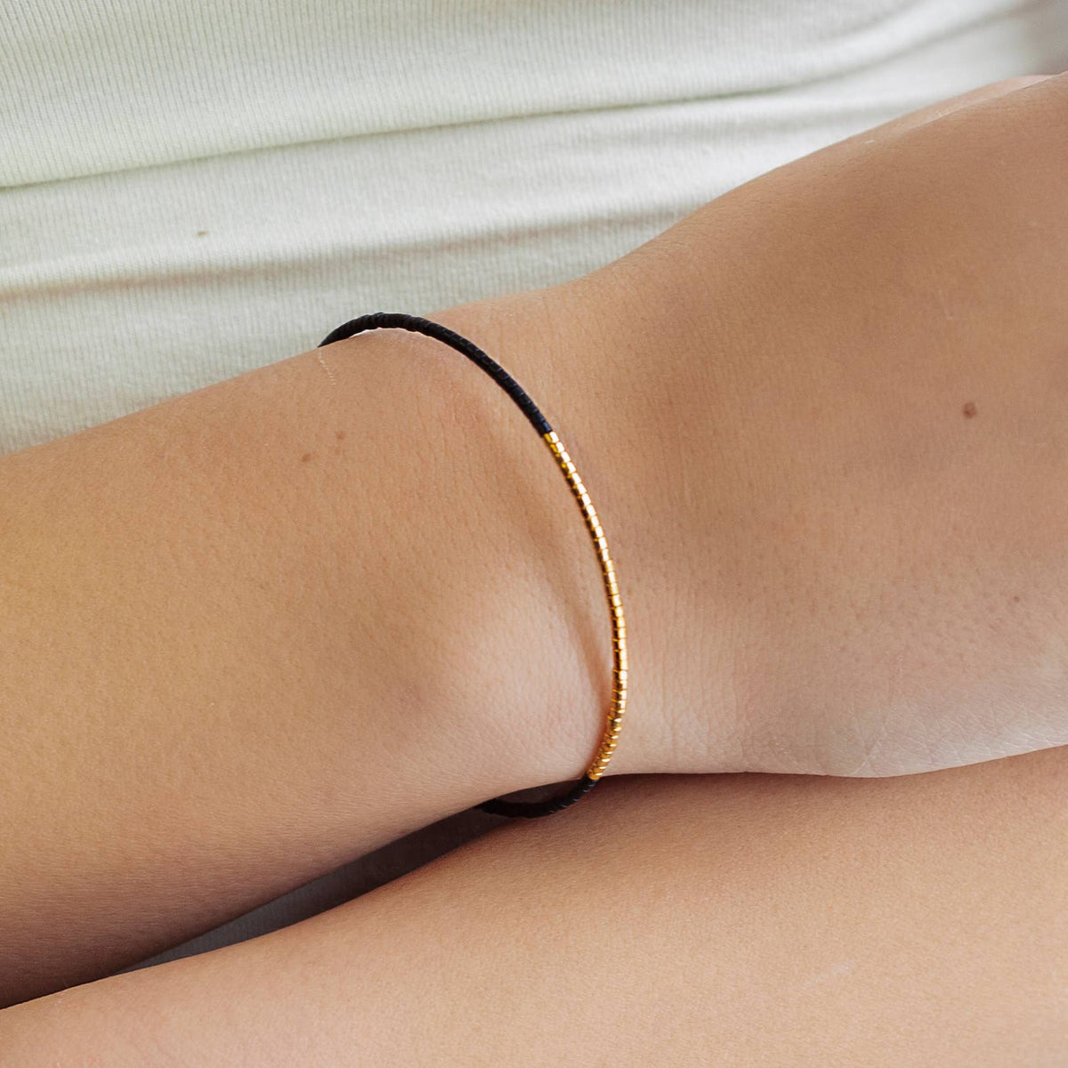 Norah Bangle-Black | Beaded Bracelet | Delicate Jewelry