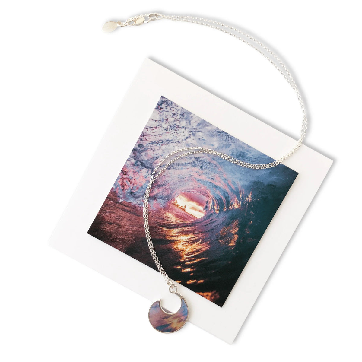 Make Waves Necklace