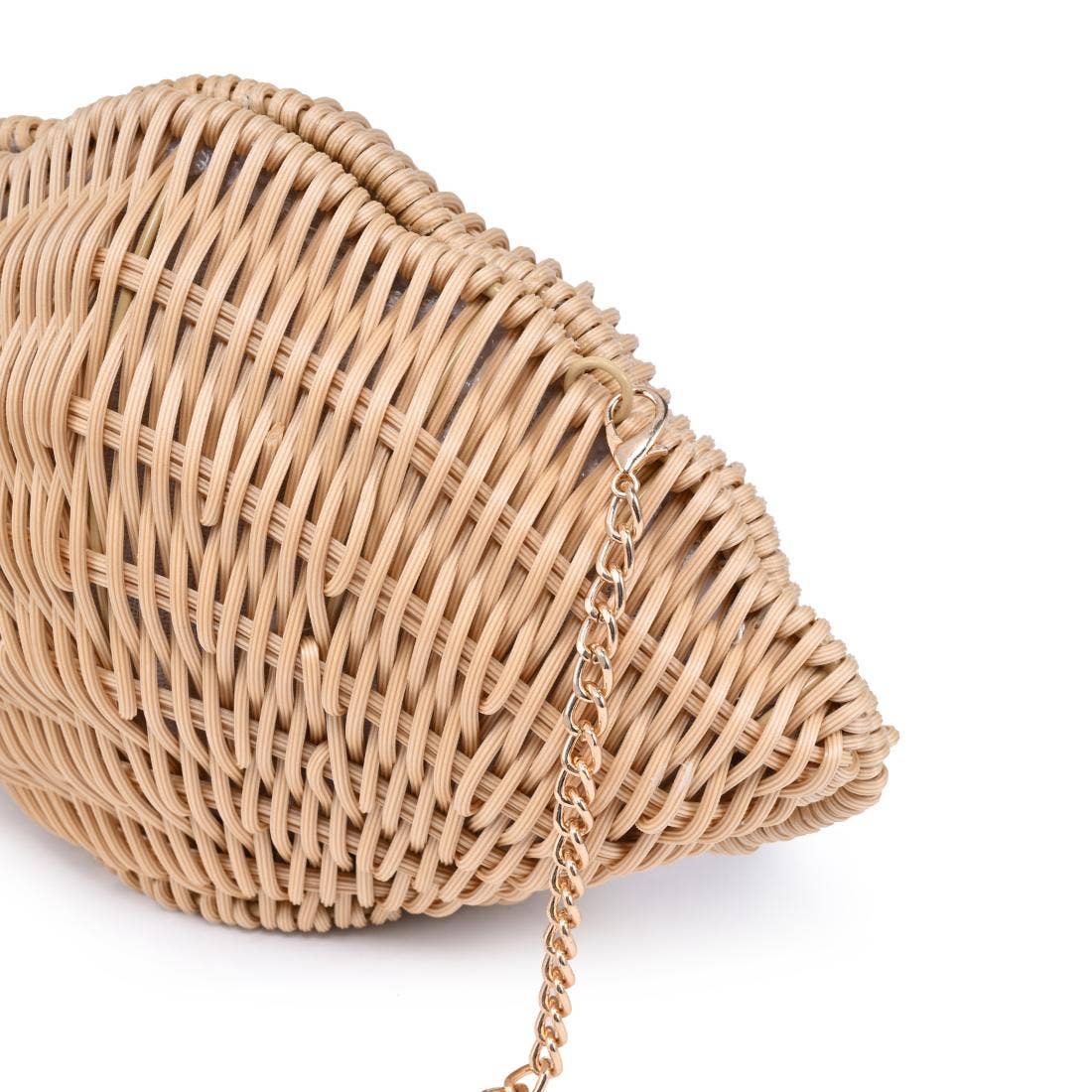 Aquata Clutch