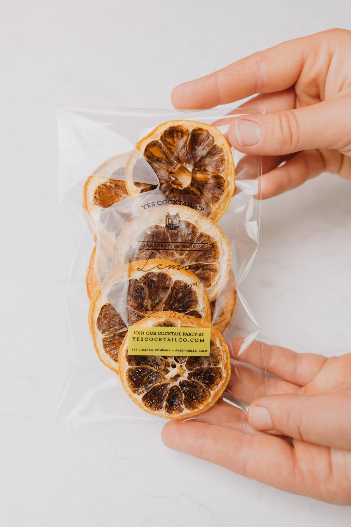 Citrus Cocktail Garnishes (Dehydrated). Each sold separately.