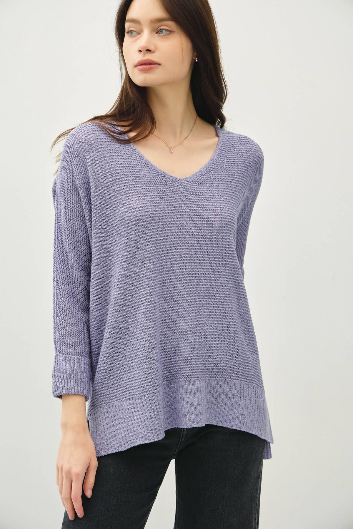 V-NECK DOLMAN SLEEVE W. ROLL CUFF SWEATER