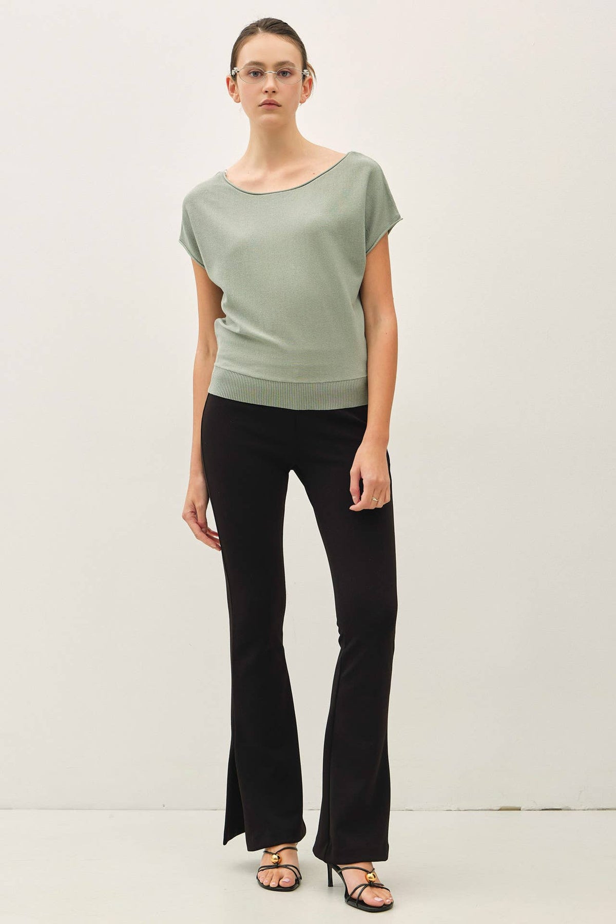 BOAT NECK CAP SLEEVE FINE SWEATER TOP