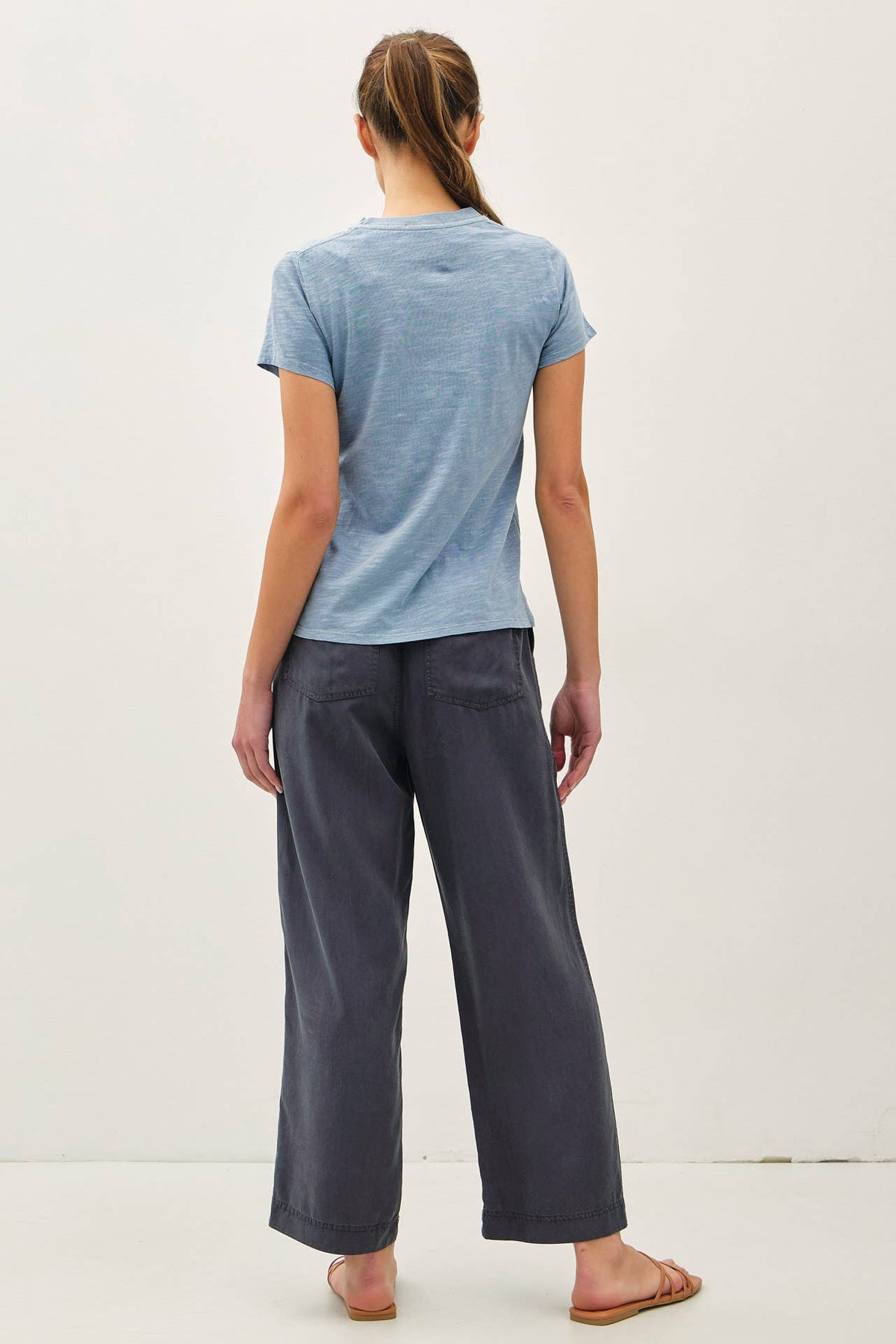 NEW COLOR-CLASSIC CUT ACID WASH COTTON T-SHIRT