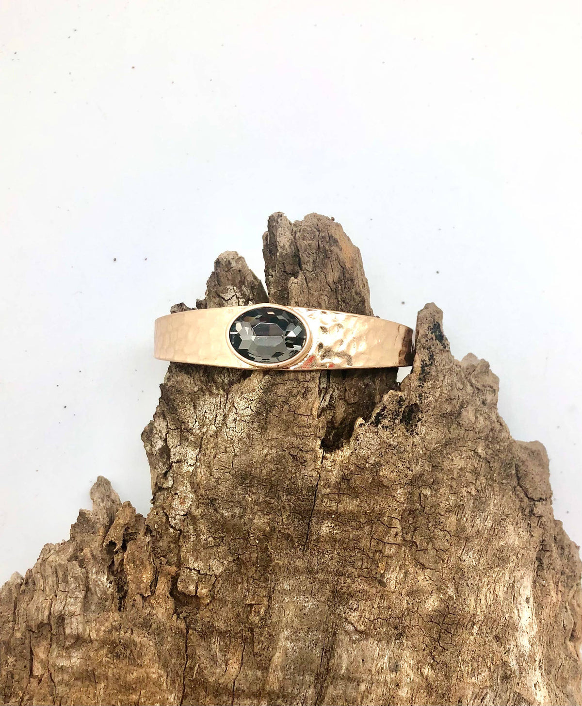 Bracelet Cuff Thick Oval Midnight Glass Matte Gold Hinge