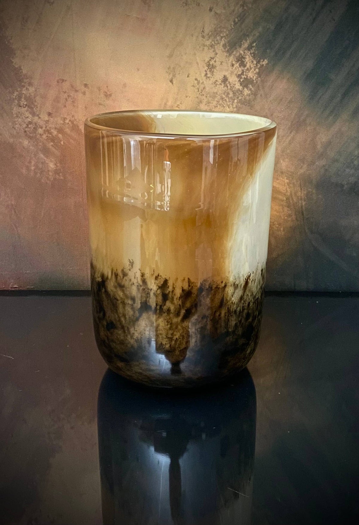 CLARA VESSEL 6.5"Dx8.7"H
