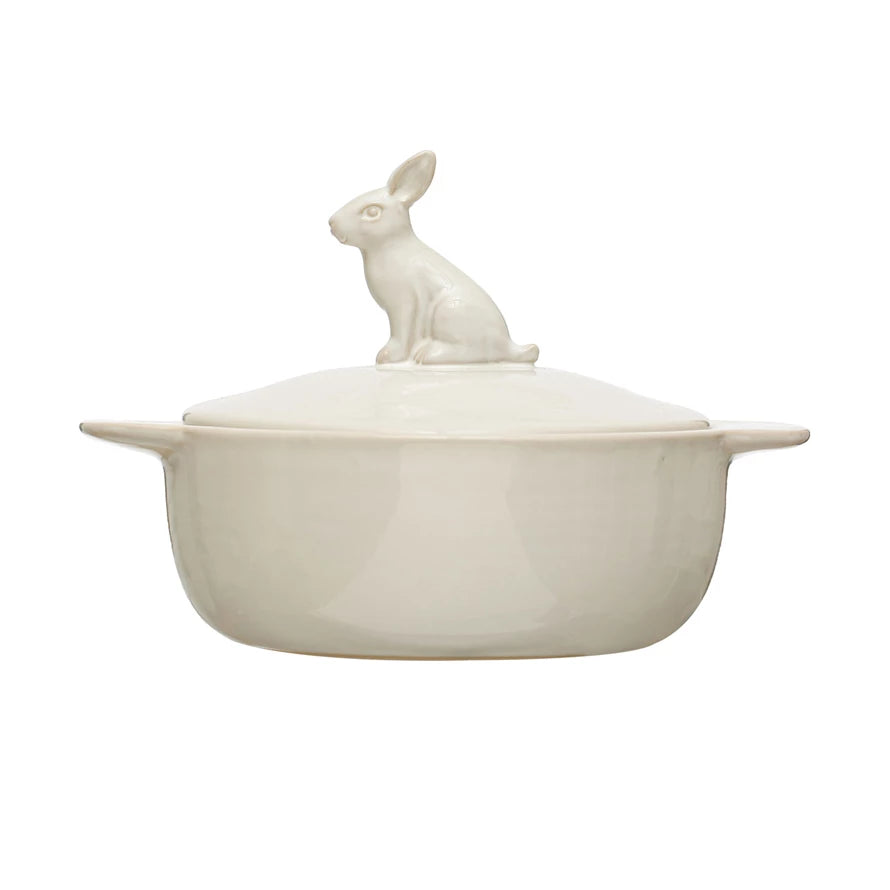 Stoneware 4 Cup Baker with Rabbit Finial