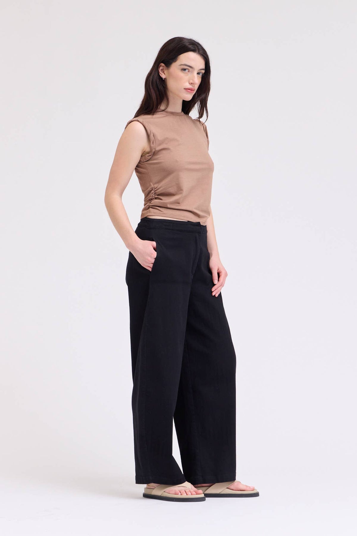  TWIST DETAIL COTTON SLEEVELESS TOP
