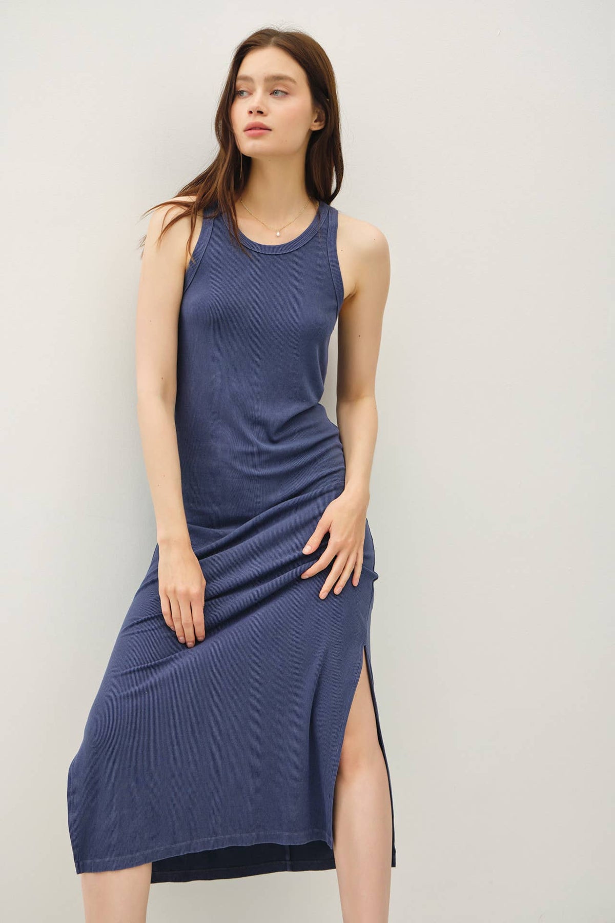 RIBBED KNIT SIDE SLIT SLEEVELESS TANK MIDI DRESS