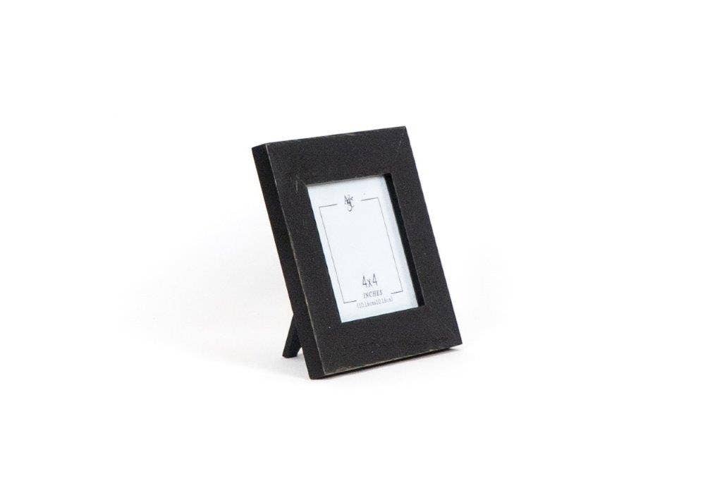 11808 - 6x6x.75 wood photo frame (SOLID) black (4x4)