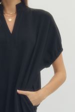 Solid short sleeve midi dress V-neck