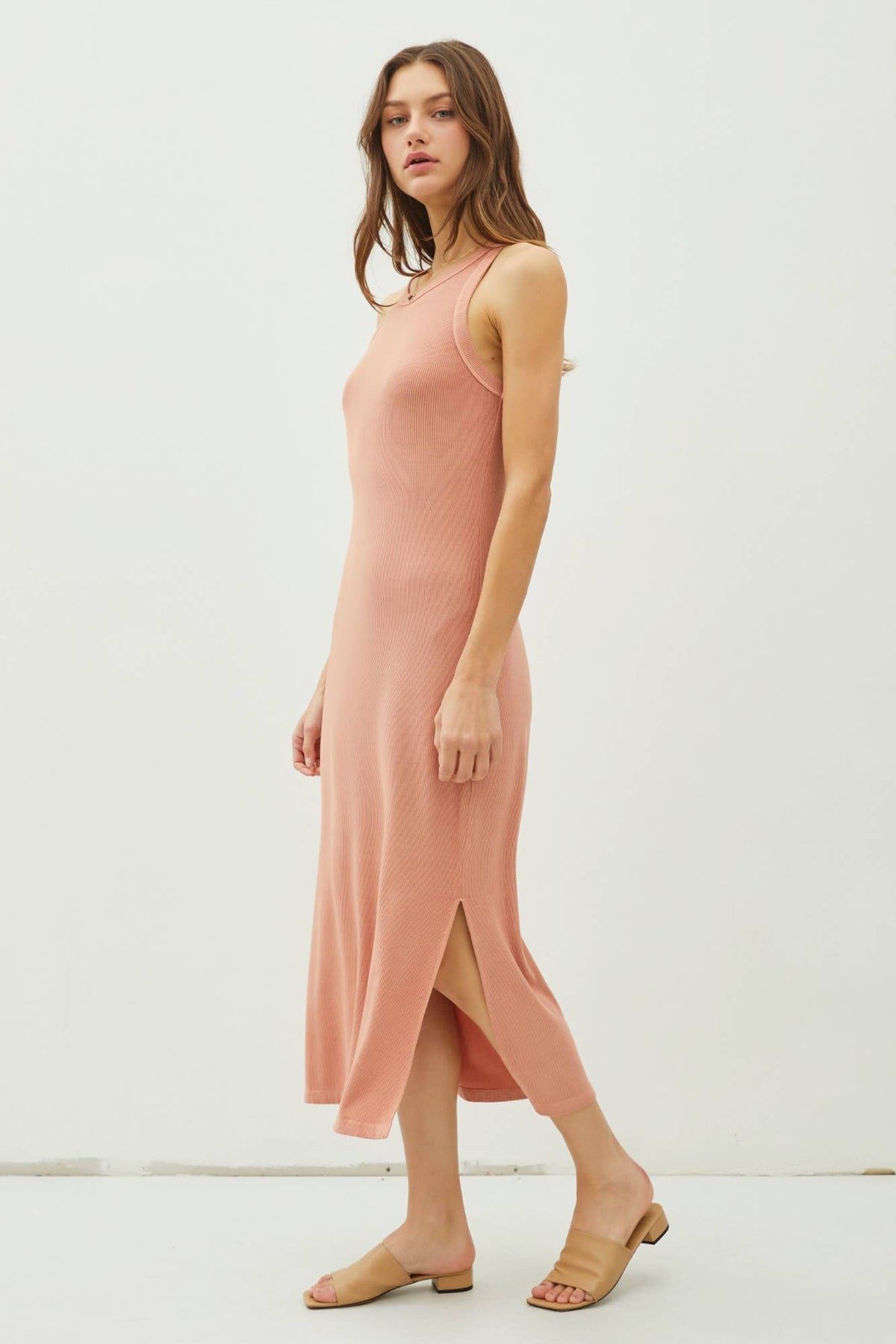 RIBBED KNIT SIDE SLIT SLEEVELESS TANK MIDI DRESS