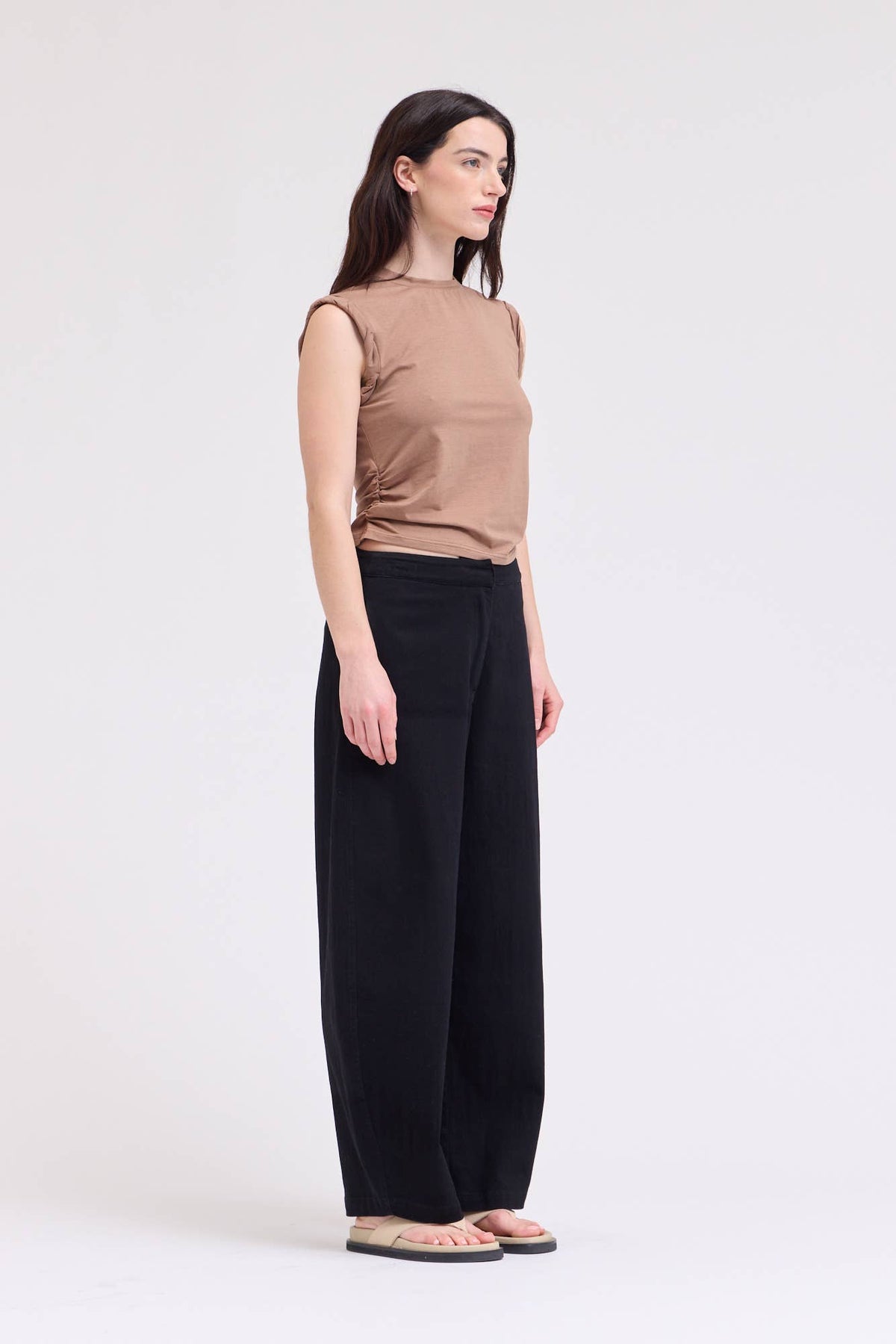  TWIST DETAIL COTTON SLEEVELESS TOP